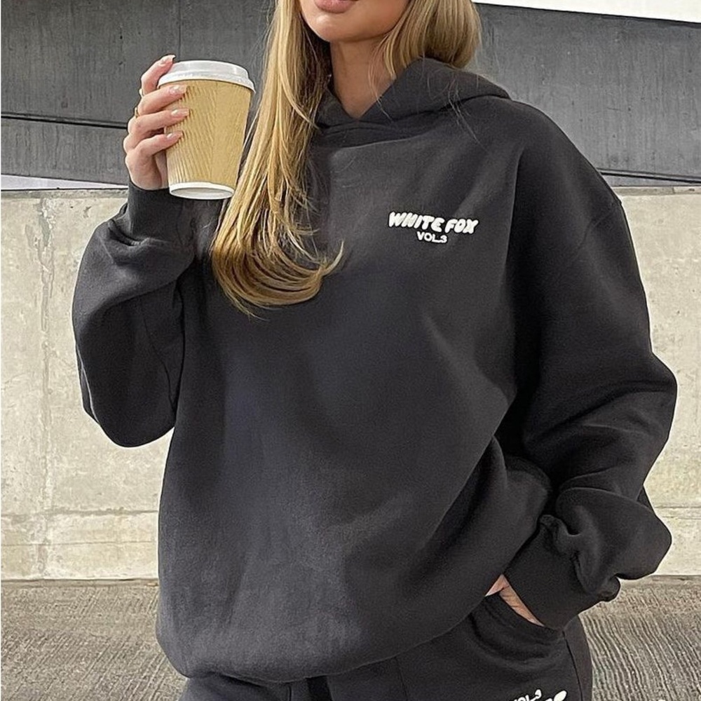White Fox Oversized Hoodie “Shadow” Size XS/S